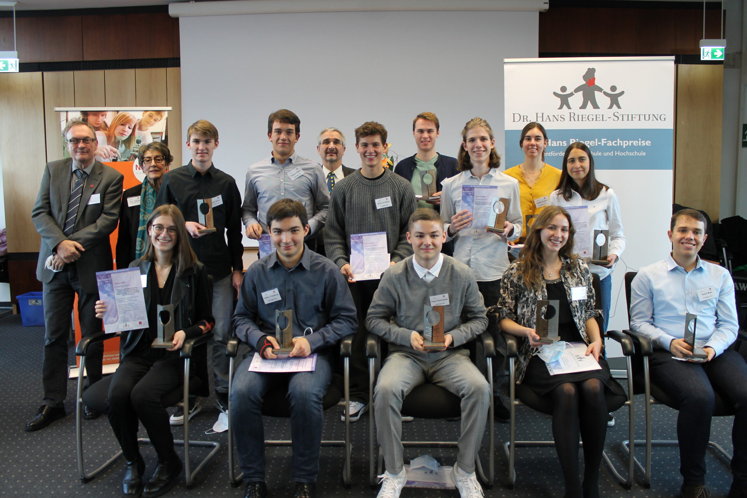 Preisträgerinnen und Preisträger 2021 Preisträgerinnen und Preisträger 2021